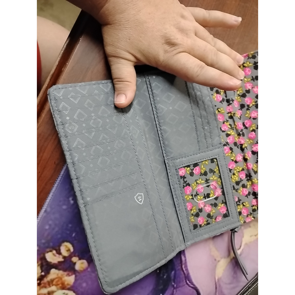 VERA BRADLEY Rfid Crossbody Wallet & Wristlet‎ Carbon Gray Velvet - Picture 2 of 5